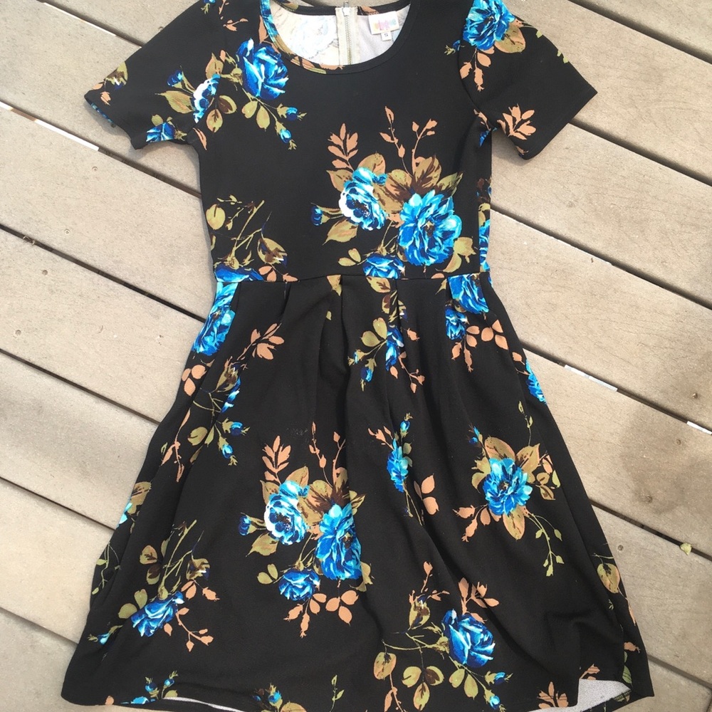 Lularoe dress